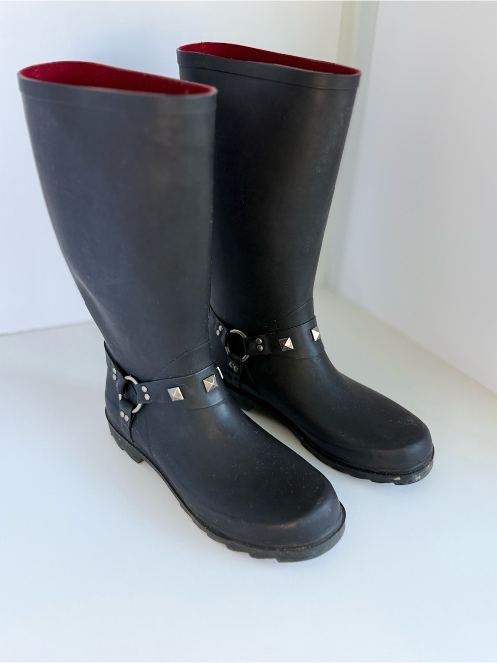 Dirty Laundry Black Rain Boots with Red Lining